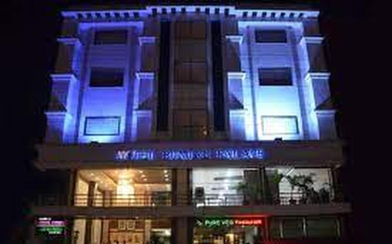 Hotel Punjab Palace Rāipur Eksteriør billede