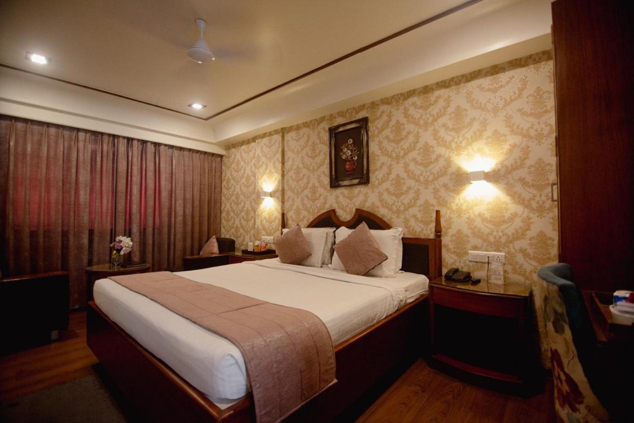 Hotel Punjab Palace Rāipur Eksteriør billede